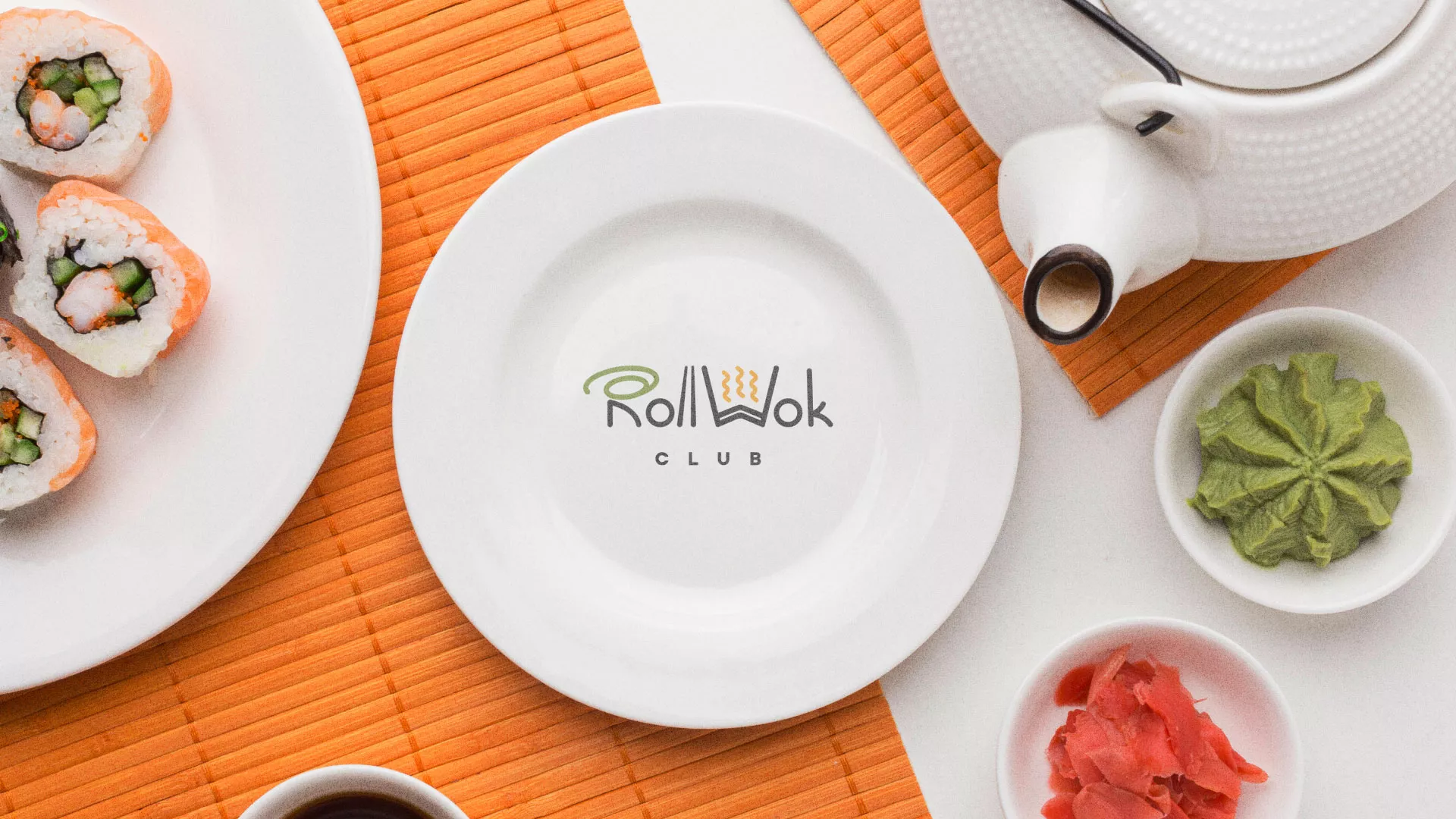 Разработка логотипа и фирменного стиля в Нижнекамске для суши-бара «Roll Wok Club» Разработка логотипа и фирменного стиля в Нижнекамске для суши-бара «Roll Wok Club»